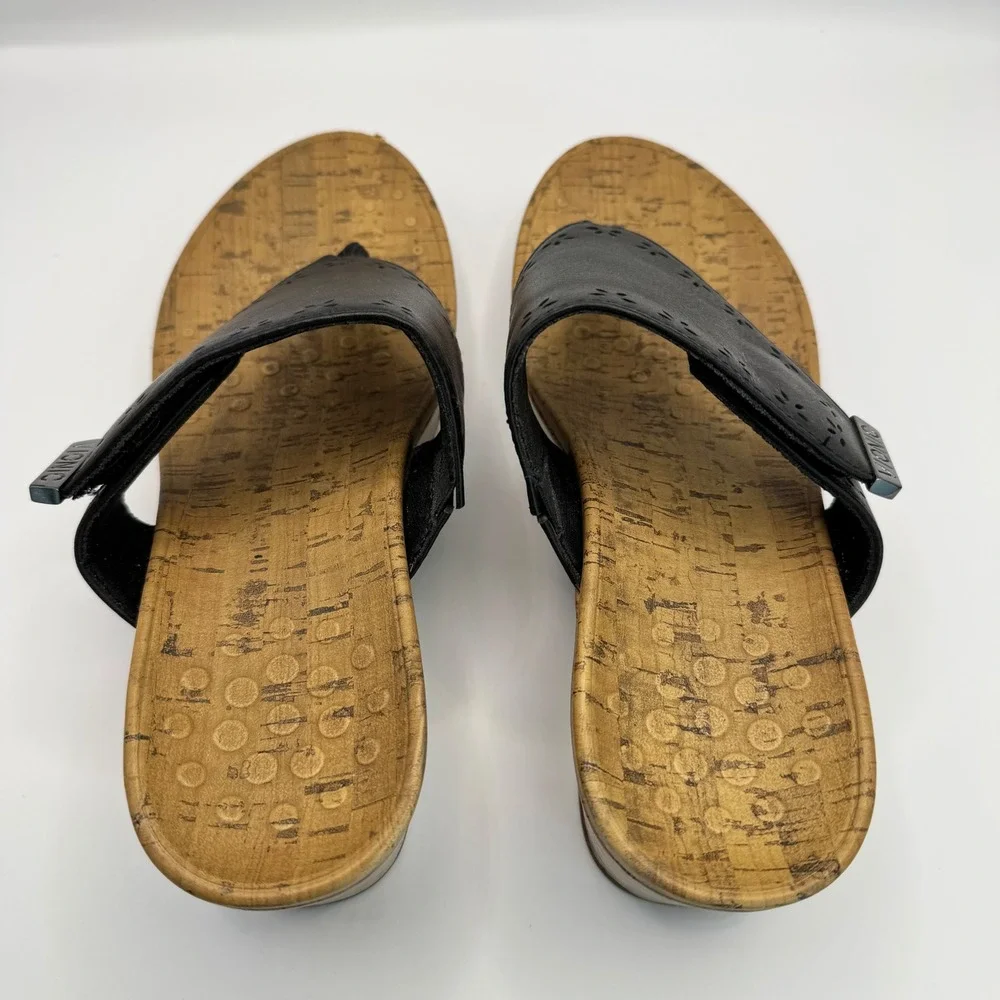 Vionic Anitra Wedge Sandals Womens 9 Black Leather Cork Thong Slides Good VW5502
